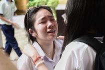 Đề Toán cứ ngỡ Ngữ văn, học sinh thi lớp 10 TP.HCM từng khóc nức nở